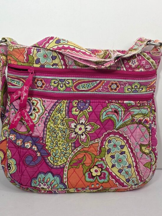 Vera Bradley Handbags - Vera Bradley Pink Paisley Shoulder Bag Double Zipper Crossbody Hipster